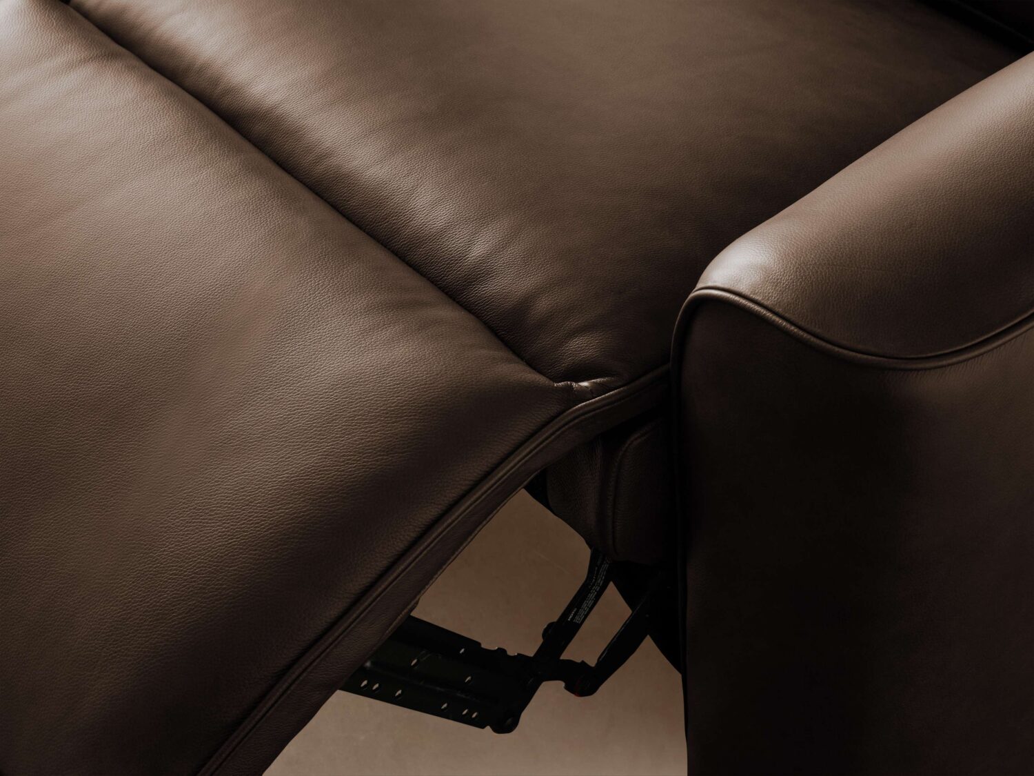 204011R2DC_C251007 204011R2DC C251007