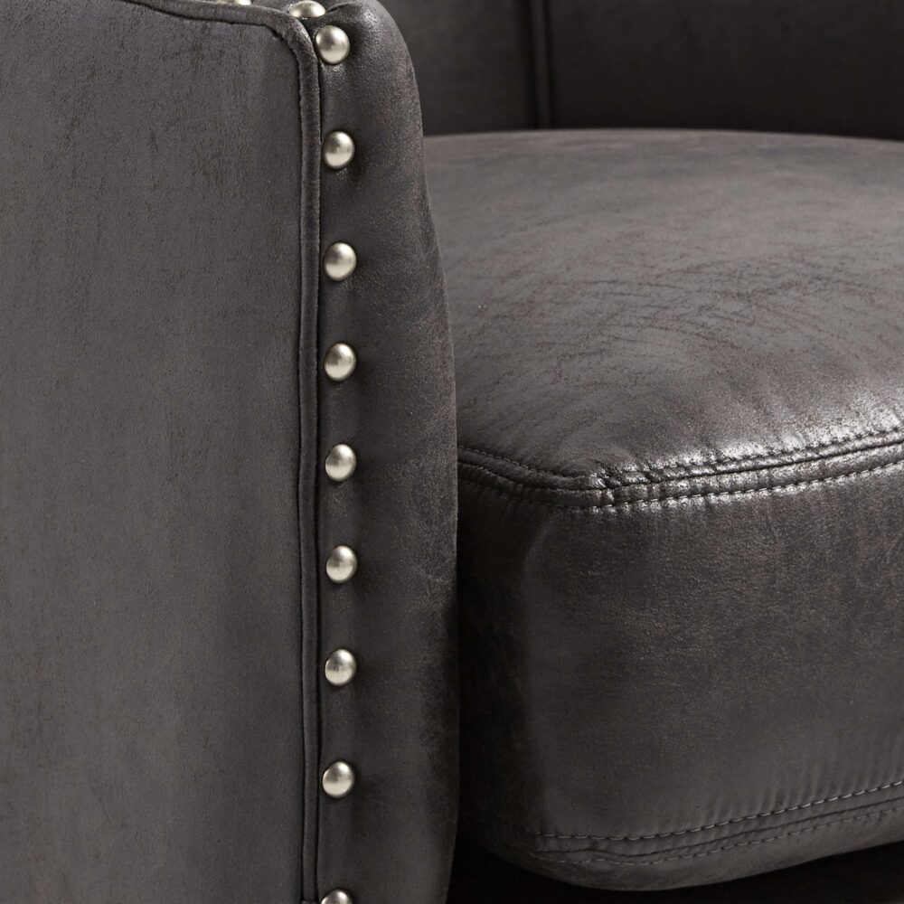 3274GILESPS_CO250604 3274GILESPS CO250604