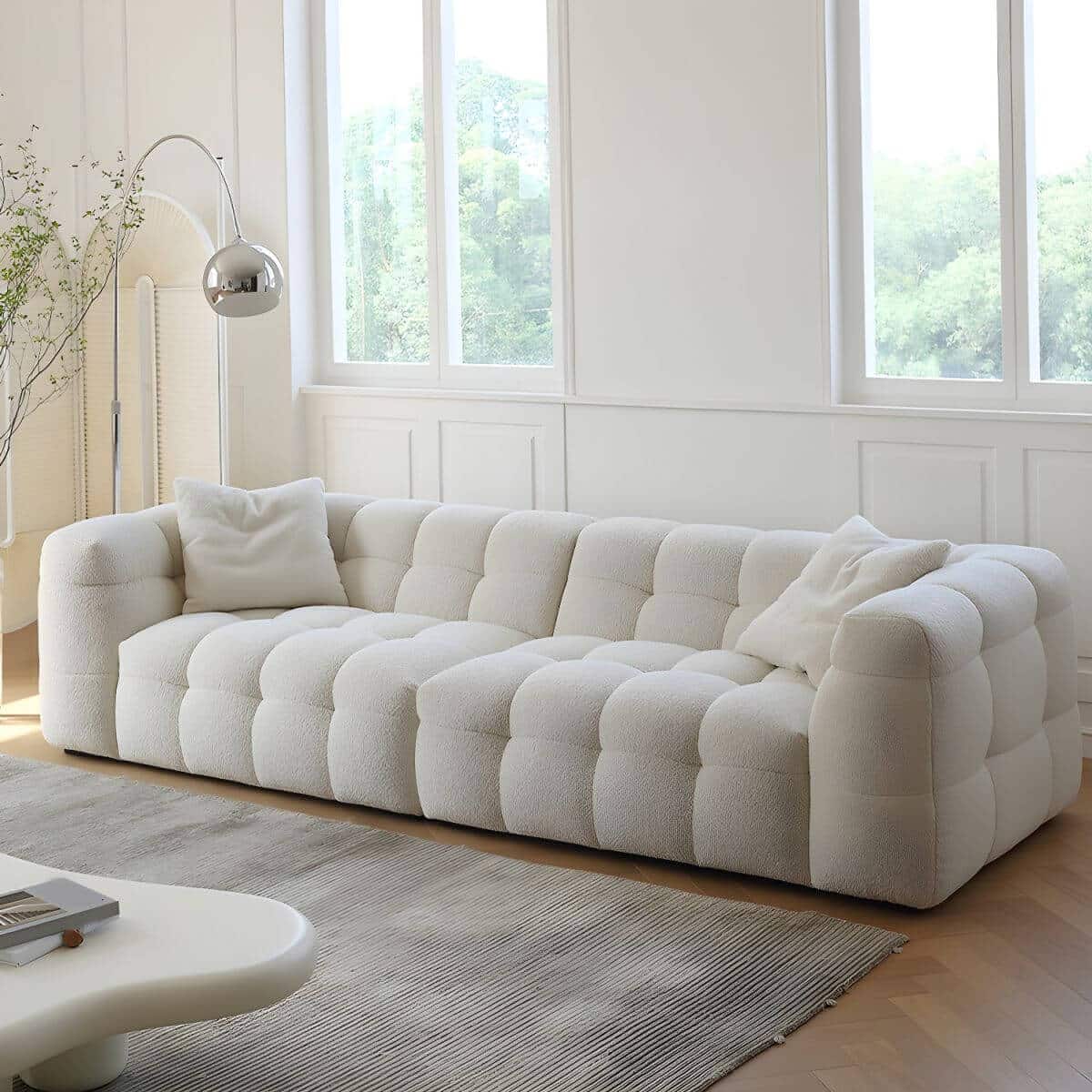 68e4f5be2a3df3b695ff34800b09f447.jpg White tuxedo arm sofa