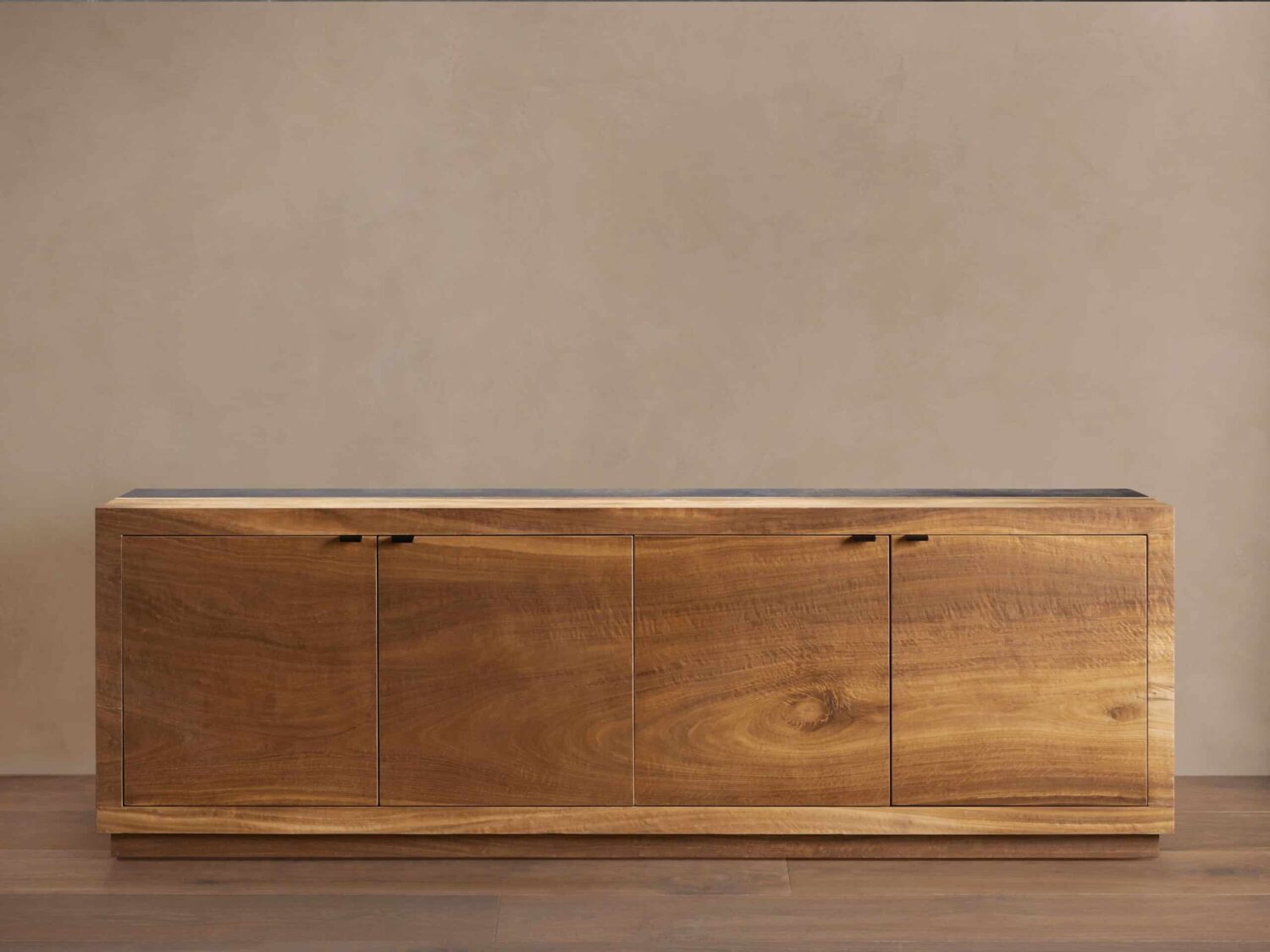 40ACA78MEDIA A250708