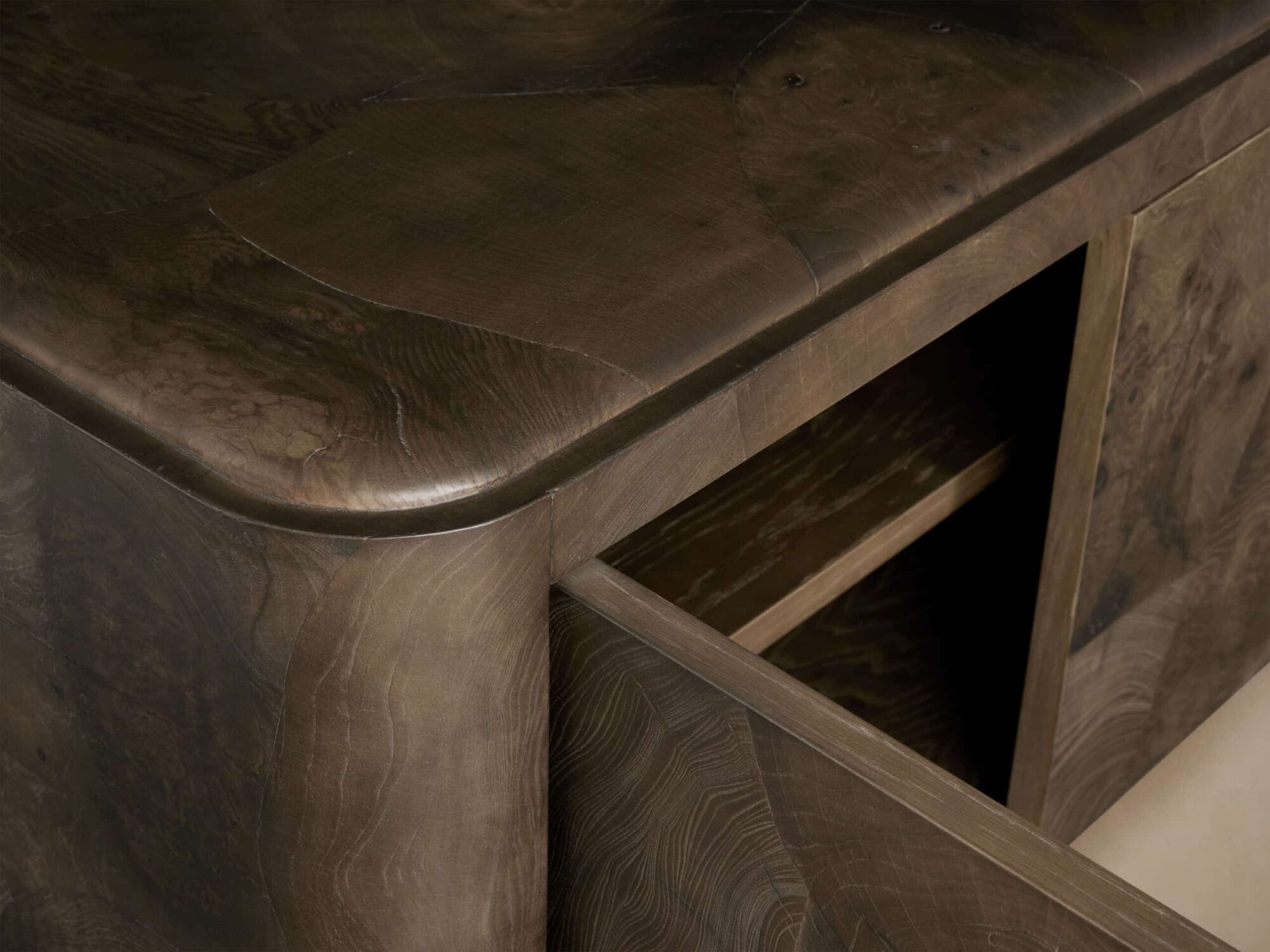 40POL95PLMED_DR250709 40POL95PLMED DR250709