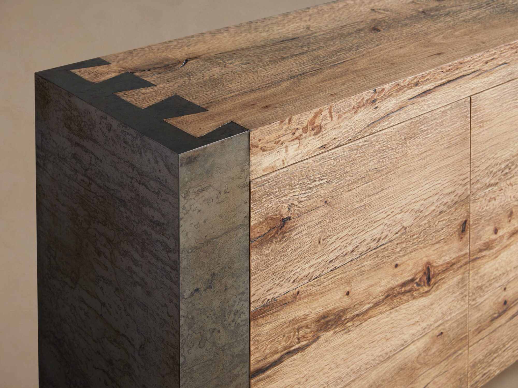 40TELL94MED_FE250709 40TELL94MED FE250709