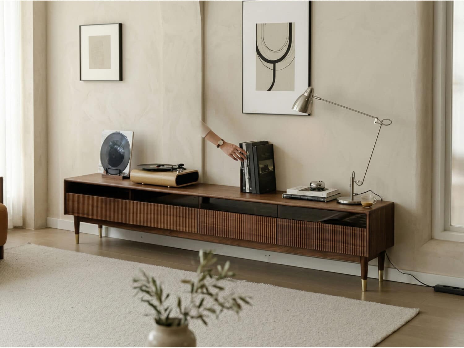Scandinavian Brown Walnut Long TV Stand with Drawers 相册图 #2 scene