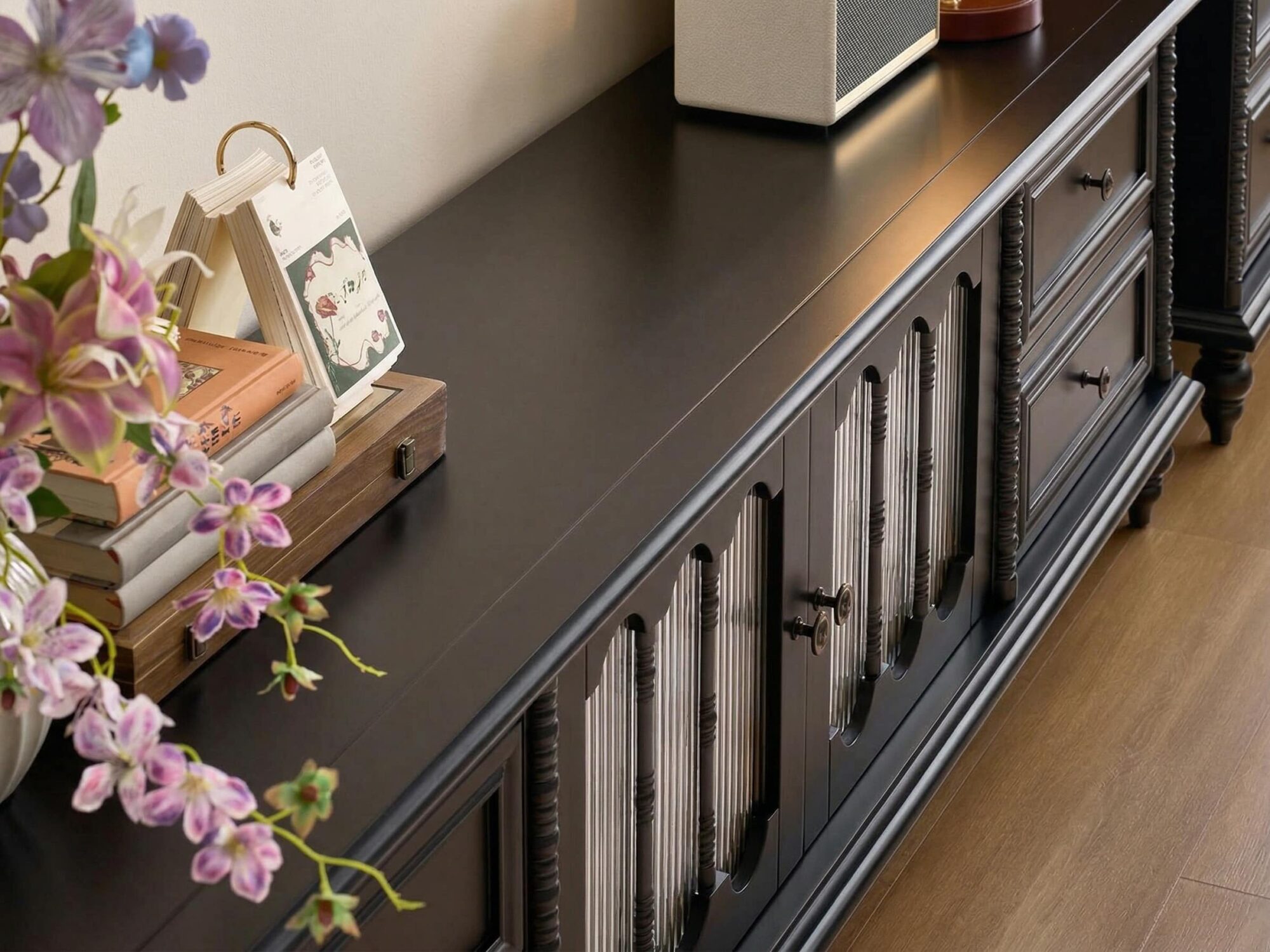 vintage-rectangle-elegant-black-tv-stand-with-cabinet-12 Vintage Rectangle Elegant Black Tv Stand With Cabinet 12