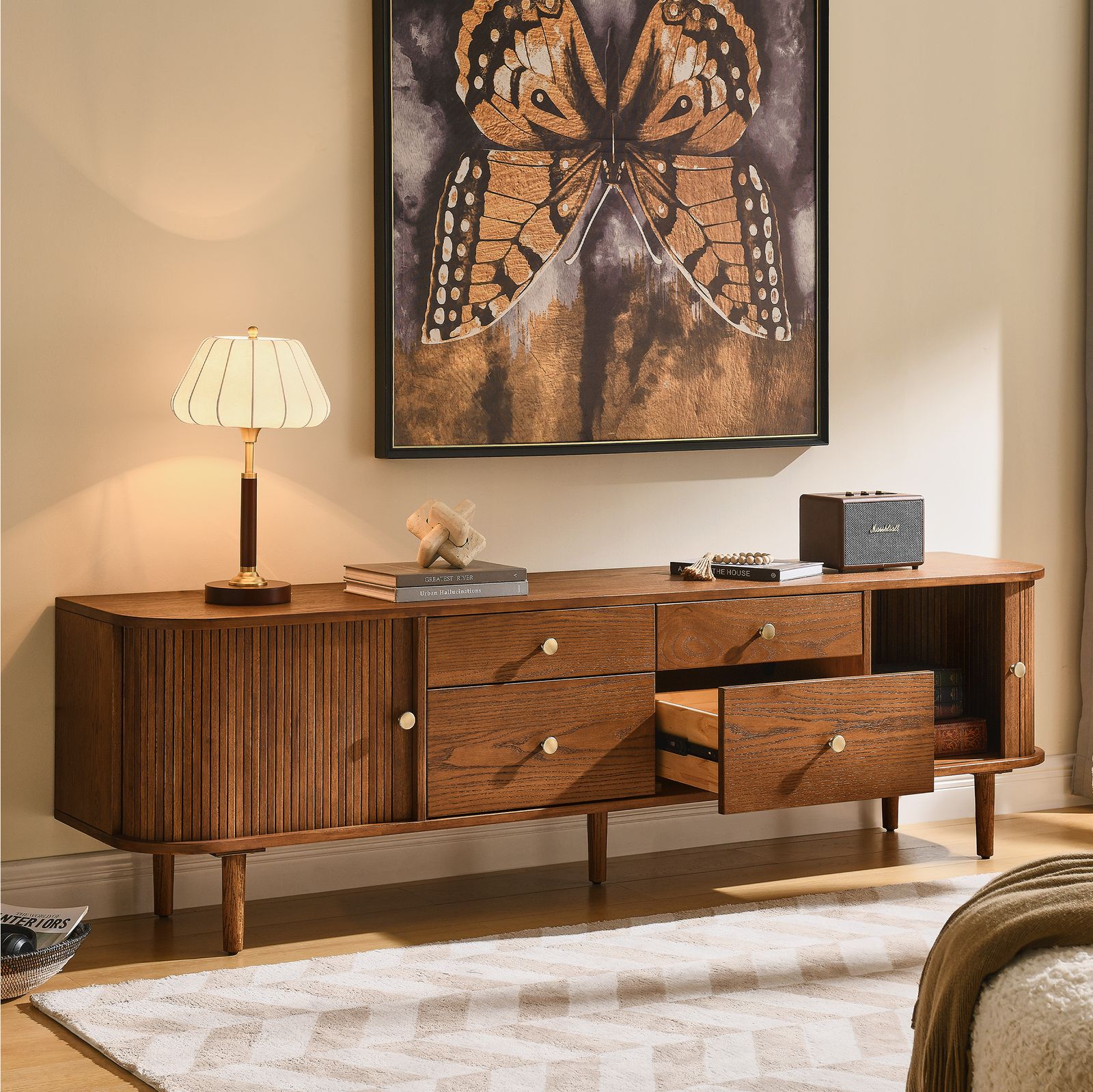 Tristan Ash Media Console