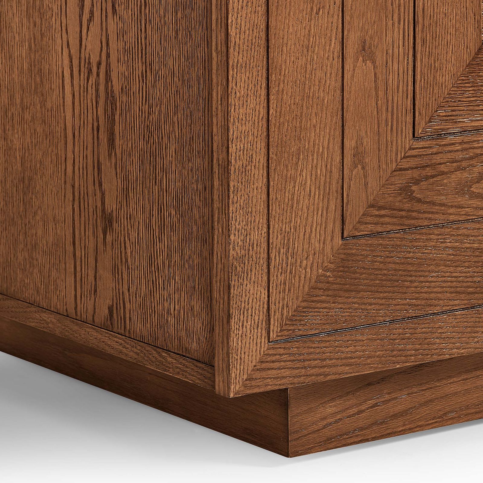 The Kaisa Ash Media Console