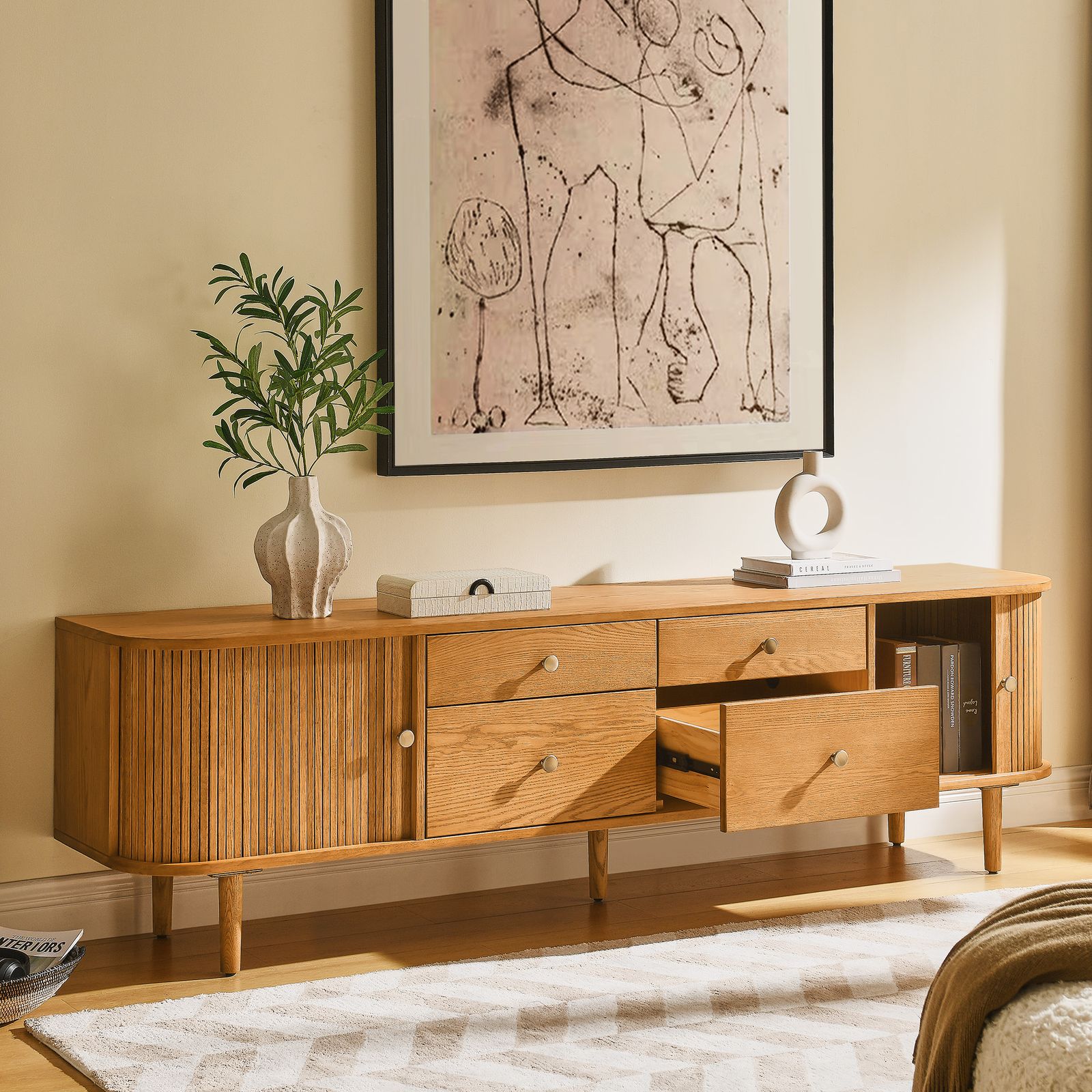 Tristan Ash Media Console