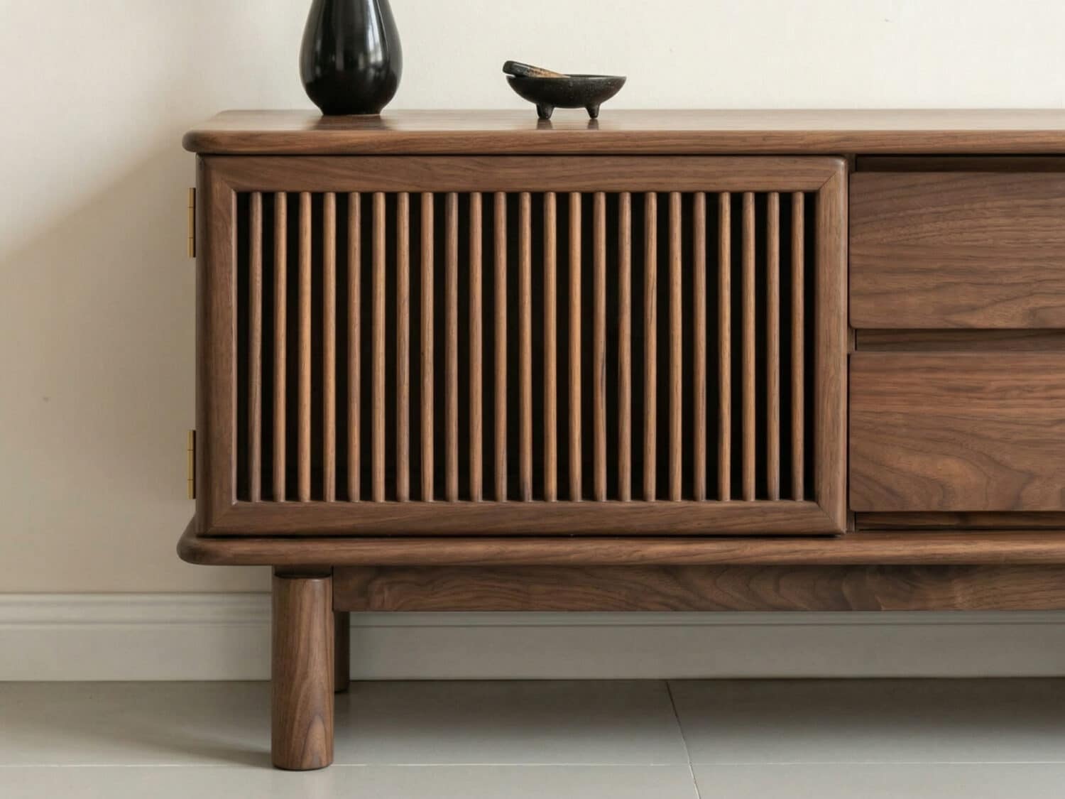 Mid-Century Modern Walnut Wood TV Stand with Cabinet 相册图 #2 resized