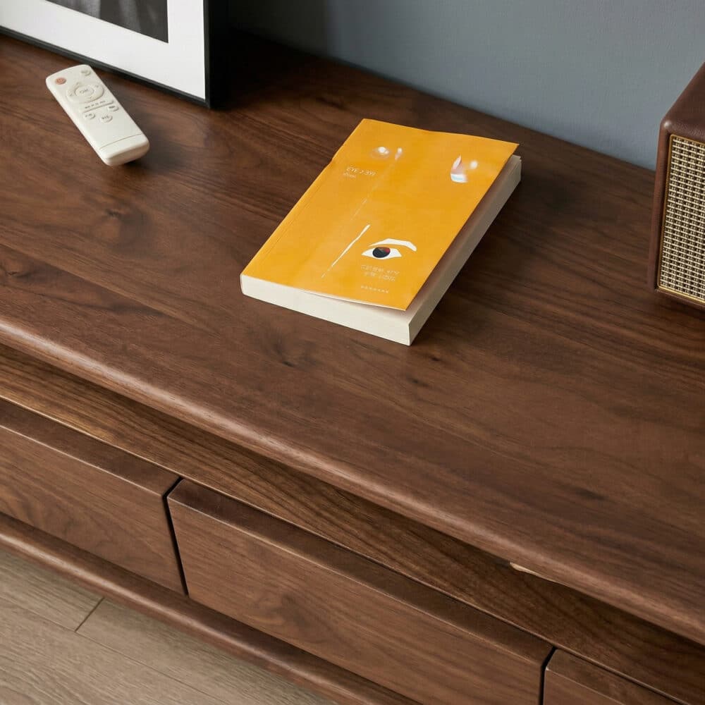 Modern Walnut Wood TV Stand with Storage Cabinets - resized - 相册图 #4 Modern Walnut Wood TV Stand with Storage Cabinets 相册图 #4 resized