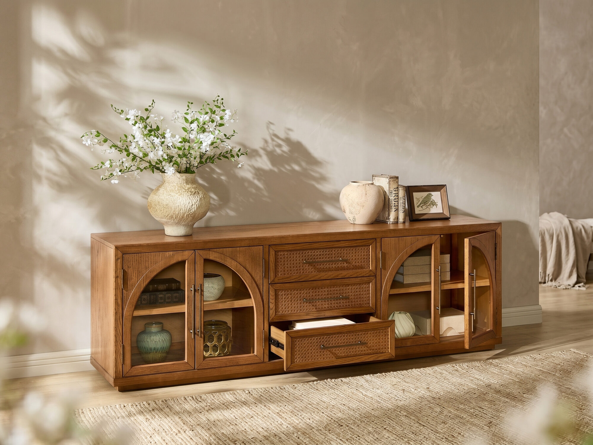 Valborg Solid Oak Media Console 相册图 #31 scene